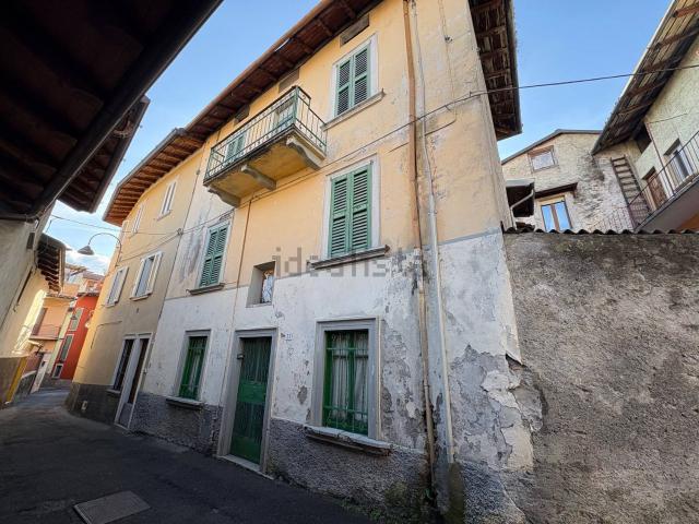 Villetta indipendente in vendita di 205 m² in Via Cli, 27