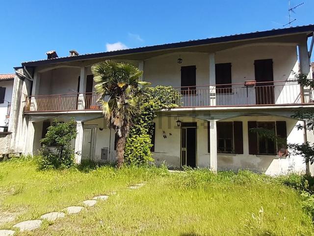 Villetta indipendente in vendita di 205 m² in Via Santa Maria, 62