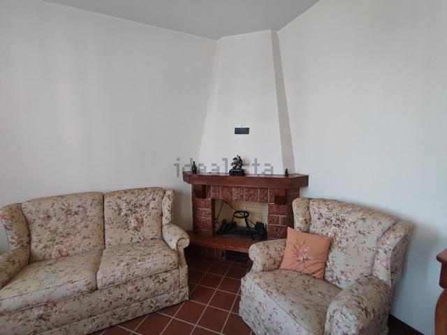 Villetta indipendente in vendita di 205 m² in Via Roma