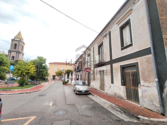 Villetta indipendente in vendita di 205 m² in Piazza Umberto I, 10