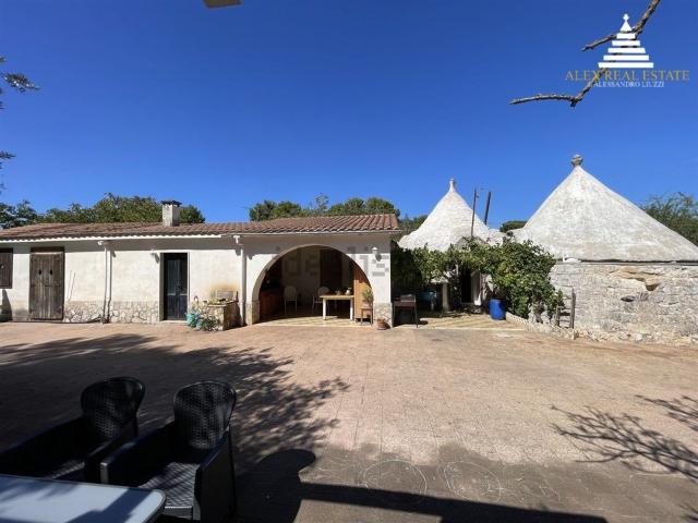 Villetta indipendente in vendita di 205 m² in Strada Monache