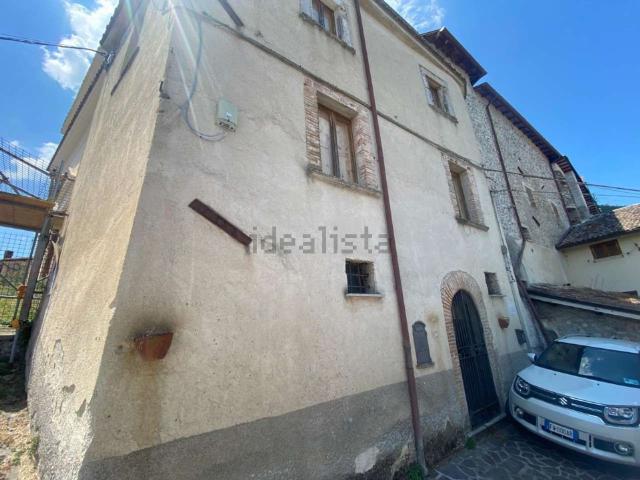Villetta indipendente in vendita di 206 m² in Via Collebaccaro