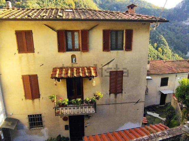 Villetta indipendente in vendita di 206 m² in Via Nuova, 3111