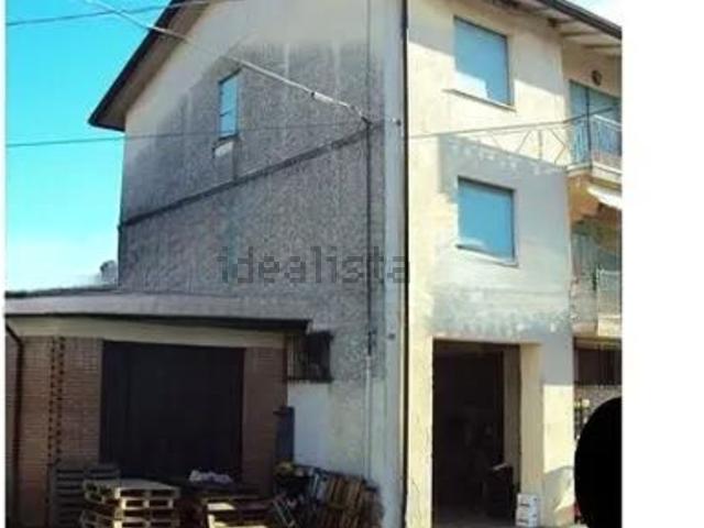 Villetta indipendente in vendita di 206 m² in Via Ponte Molini, 4