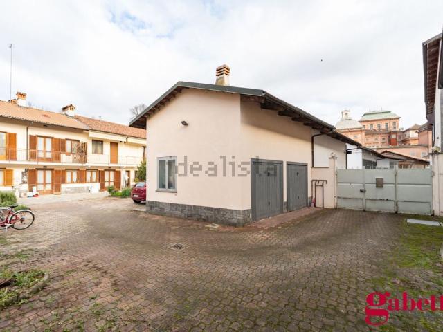 Villetta indipendente in vendita di 206 m² in Via XX Settembre, 24