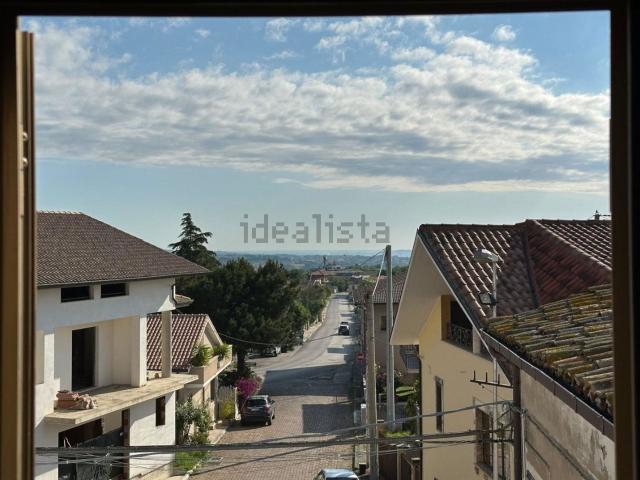 Villetta indipendente in vendita di 206 m² in Piazza della Chiesa, 1