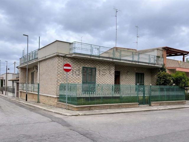 Villetta indipendente in vendita di 208 m²