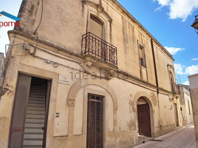 Villetta indipendente in vendita di 208 m² in Via Lo Barca, 1