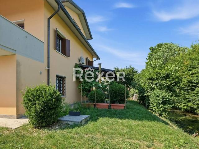 Villetta indipendente in vendita di 208 m² in Via Po, 31