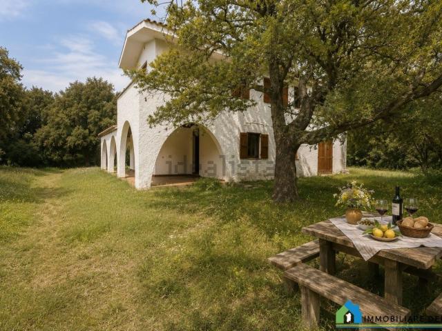Villetta indipendente in vendita di 208 m² in Via Principe Umberto, 5