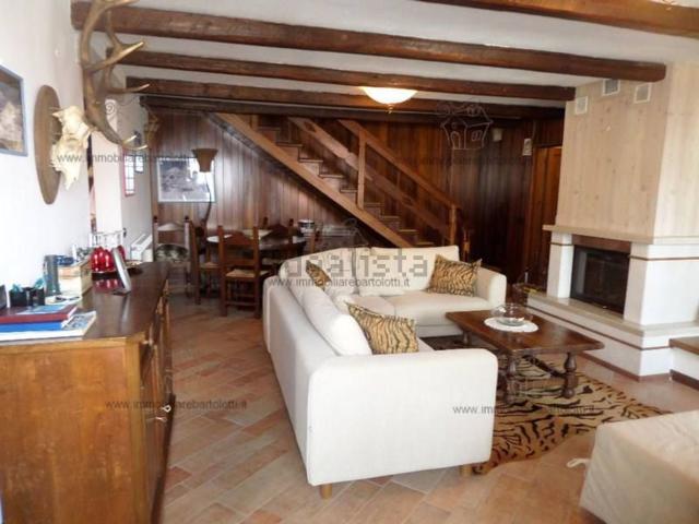 Villetta indipendente in vendita di 209 m² in Via Brennero, 369