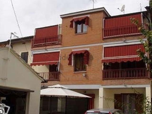 Villetta indipendente in vendita di 209 m² in Piazza Gino Capponi, 3
