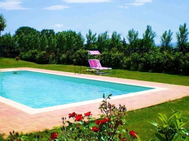 Villetta indipendente in vendita di 210 m²