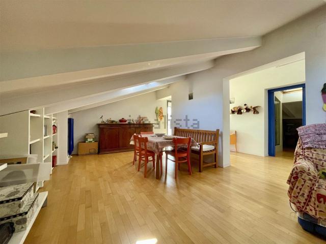 Villetta indipendente in vendita di 210 m²