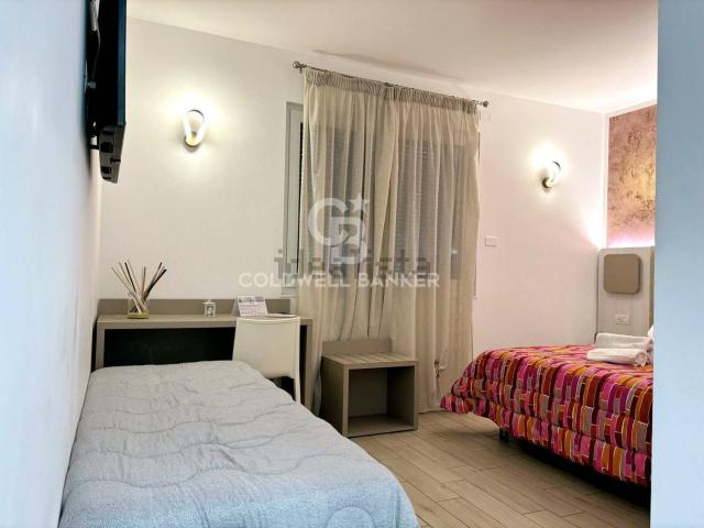 Villetta indipendente in vendita di 210 m² in Via Cimabue