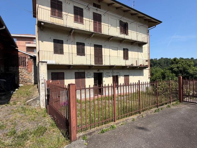 Villetta indipendente in vendita di 210 m² in Via Garibaldi, 134