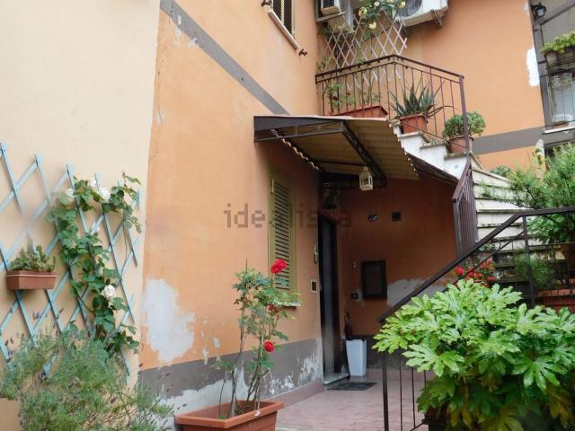 Villetta indipendente in vendita di 210 m² in Via Garigliano Vicinale, 2