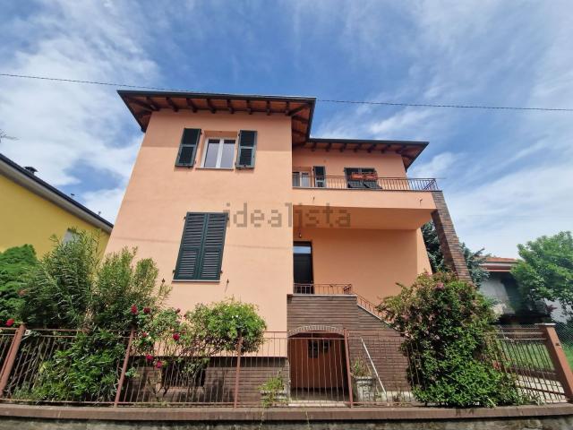 Villetta indipendente in vendita di 210 m² in Via Don Luigi Sturzo, 3
