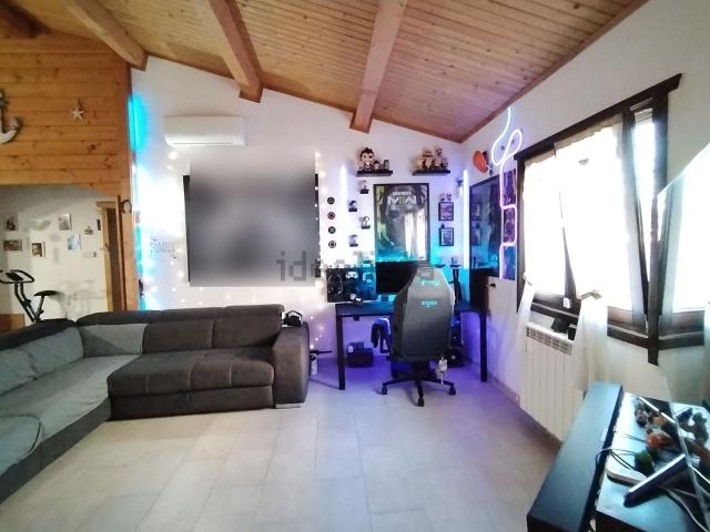 Villetta indipendente in vendita di 210 m² in Via di Bagnoletto