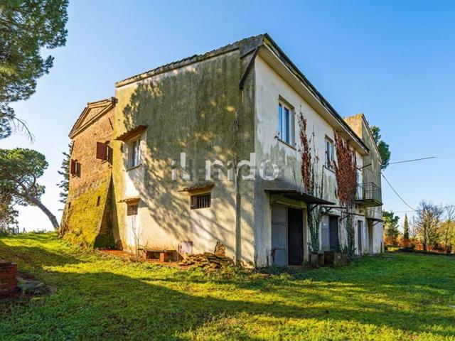 Villetta indipendente in vendita di 210 m² in Via O. Bacci, 78