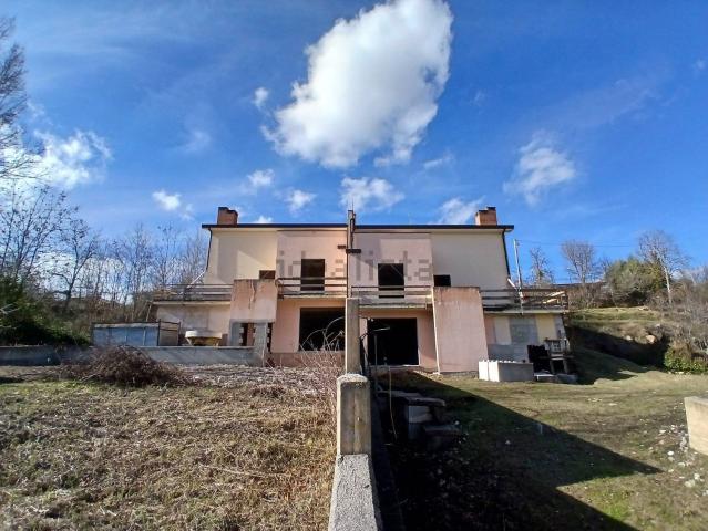 Villetta indipendente in vendita di 210 m² in Via Molino di Piede