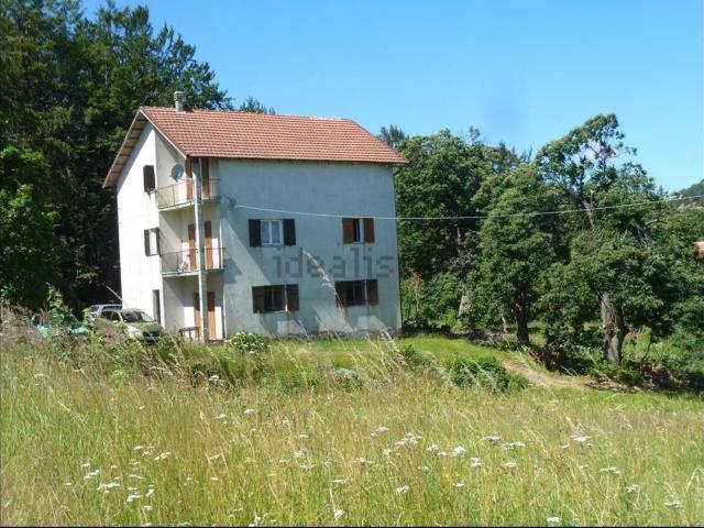 Villetta indipendente in vendita di 210 m² in Via Marasca, 180