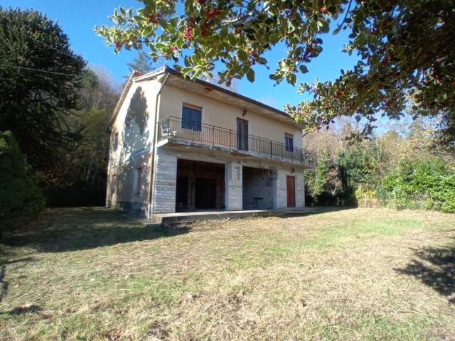 Villetta indipendente in vendita di 210 m² in Via per Montagnana