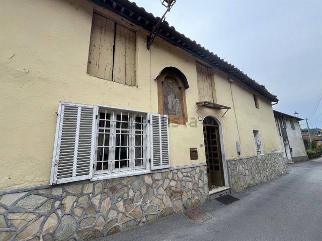 Villetta indipendente in vendita di 210 m² in Via Roma