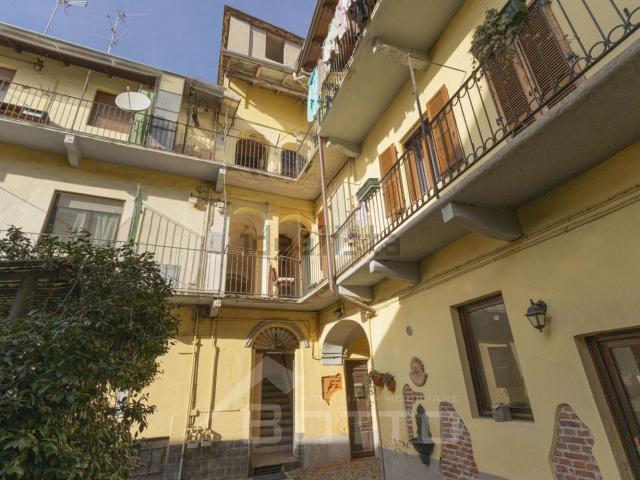 Villetta indipendente in vendita di 210 m² in Corso Vercelli, 64
