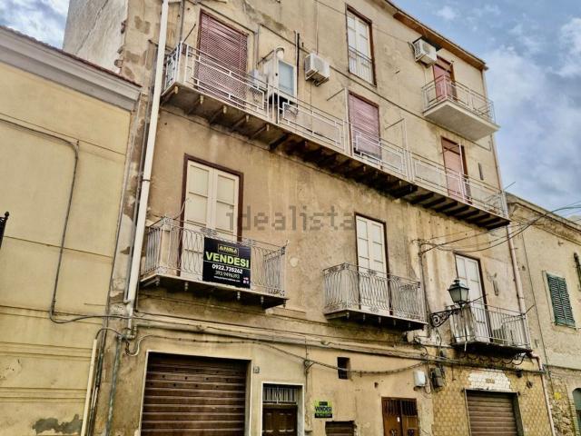 Villetta indipendente in vendita di 210 m² in Corso Giuseppe Garibaldi