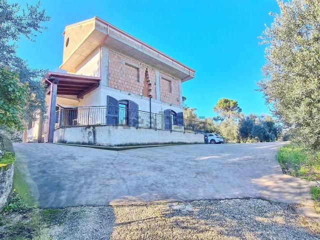 Villetta indipendente in vendita di 210 m² in Località Vacastello