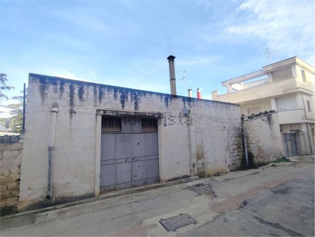 Villetta indipendente in vendita di 210 m² in Piazza Galileo Galilei, 28