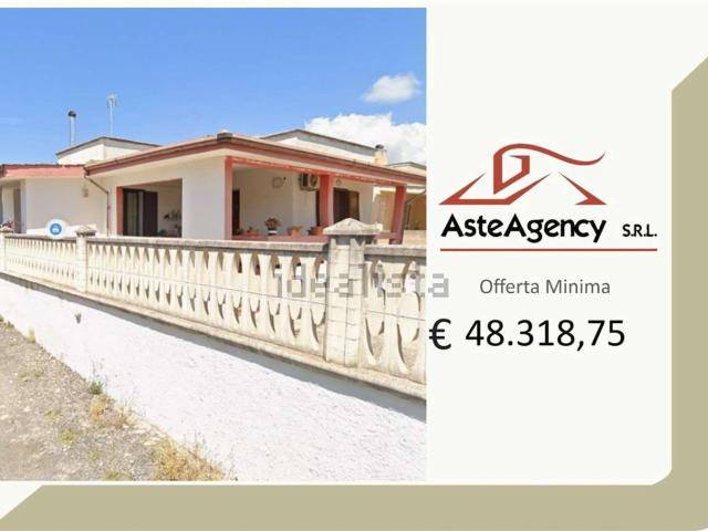 Villetta indipendente in vendita di 211 m² in Via Luigi di Savoia, 118