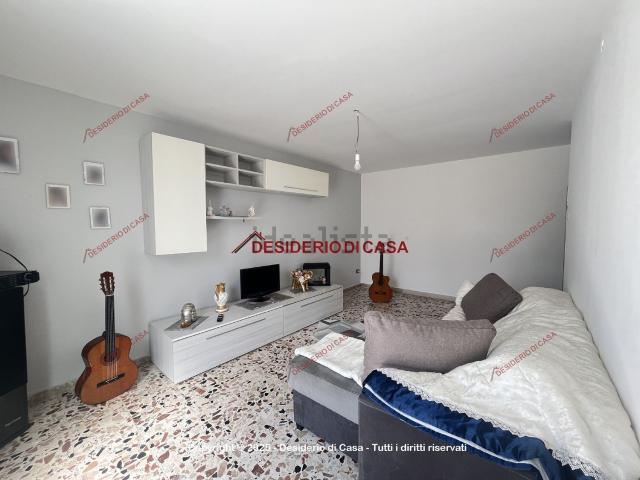 Villetta indipendente in vendita di 211 m² in Via Montagnola, 56