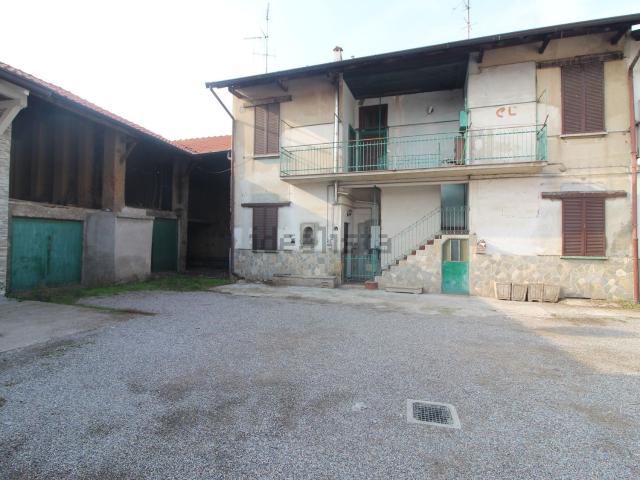 Villetta indipendente in vendita di 212 m² in Via Monte Grappa, 56