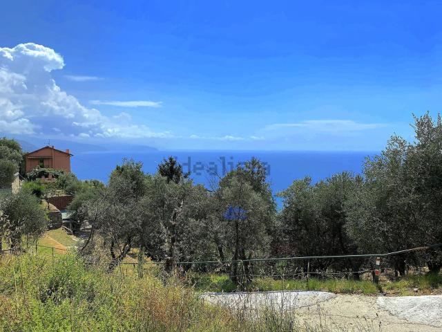 Villetta indipendente in vendita di 213 m² in Via Torre San Gioacchino