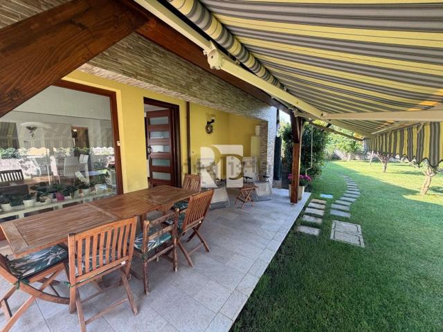 Villetta indipendente in vendita di 213 m² in Località Trebiciano