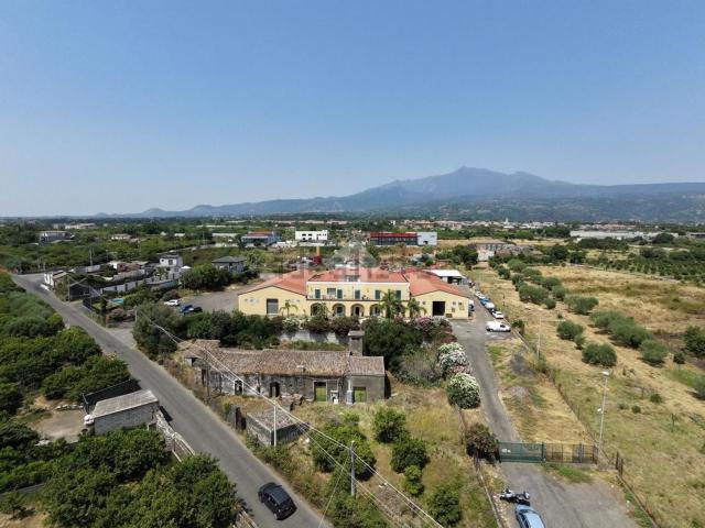 Villetta indipendente in vendita di 214 m² in Strada 17, 38