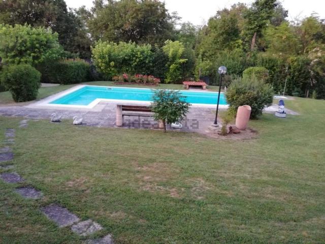 Villetta indipendente in vendita di 215 m²