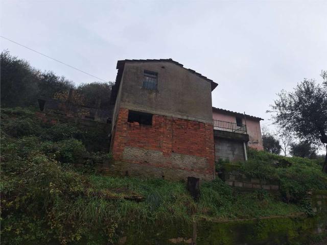 Villetta indipendente in vendita di 215 m²
