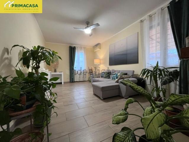 Villetta indipendente in vendita di 215 m² in Via A.Zavaroni
