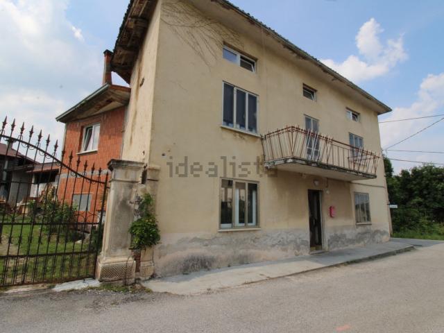 Villetta indipendente in vendita di 215 m² in Via Duello