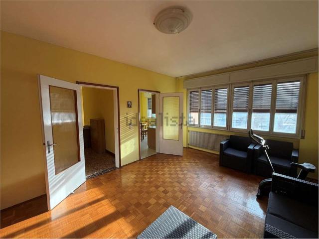 Villetta indipendente in vendita di 215 m² in Via Sclavons