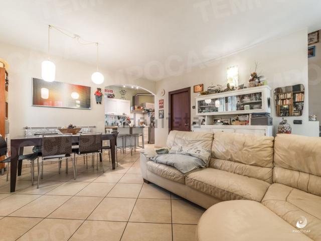 Villetta indipendente in vendita di 215 m² in Via Statale, 91