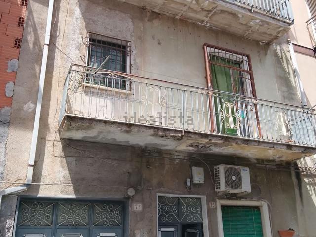 Villetta indipendente in vendita di 215 m² in Via Pola