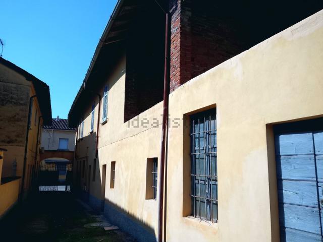 Villetta indipendente in vendita di 215 m² in Via Trento