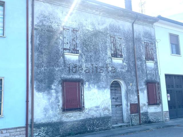 Villetta indipendente in vendita di 215 m² in Via Trieste, 628