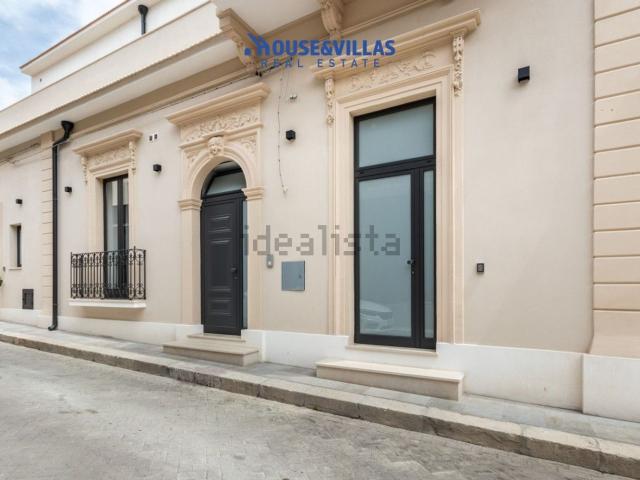 Villetta indipendente in vendita di 215 m² in Via Villafranca