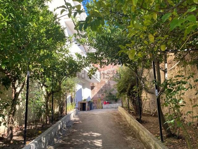 Villetta indipendente in vendita di 215 m² in Corso Umberto I