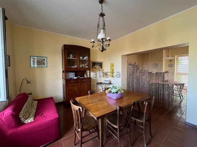 Villetta indipendente in vendita di 215 m² in Corso Umberto